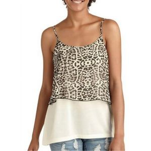 NEVER WORN! NO BOUNDARIES  Crop Twofer M (7-9)